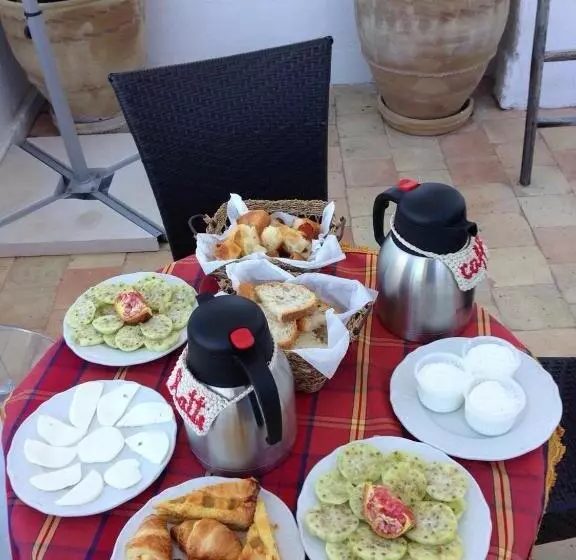 Hotelli Albergo Diffuso Il Casale