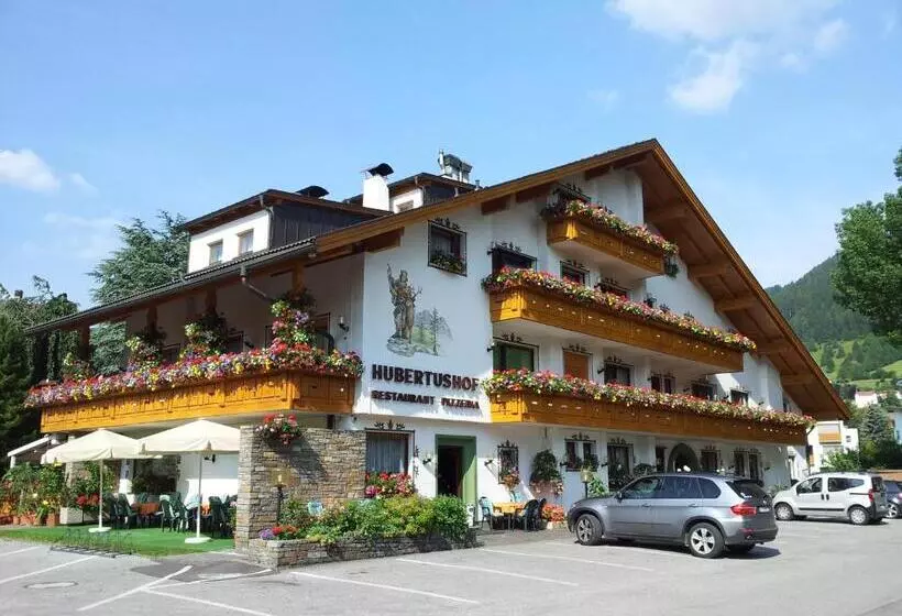 هتل Hubertushof