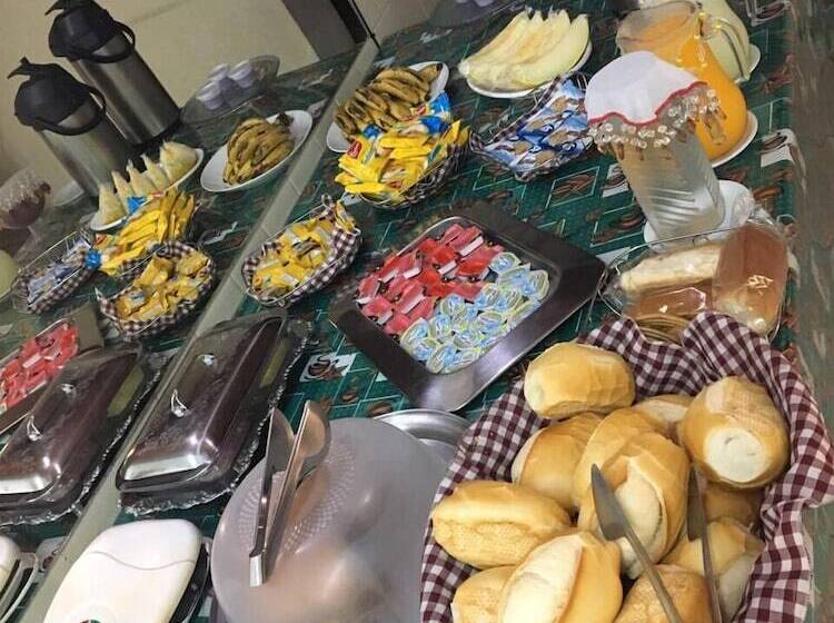 בית מלון כפרי Imperial Inn