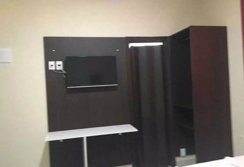 ホテル Imperial Inn