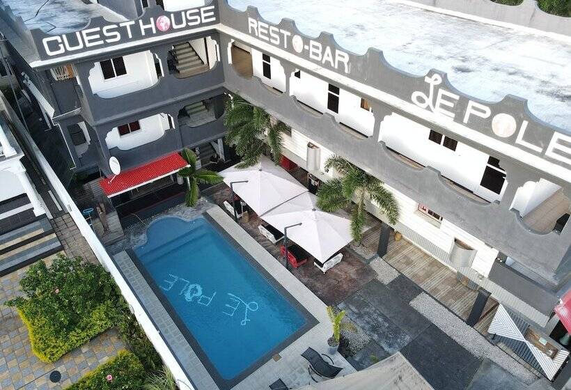 Hotel Le Pôle
