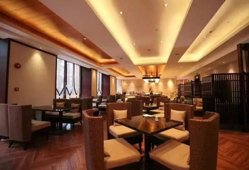 Relaxed Season Hotel   Foshan