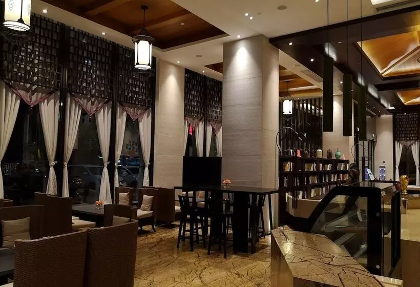 Relaxed Season Hotel   Foshan