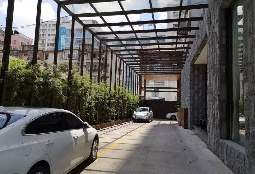 Relaxed Season Hotel   Foshan