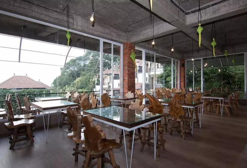 Hotelli Zen Rooms Cemara Bedugul