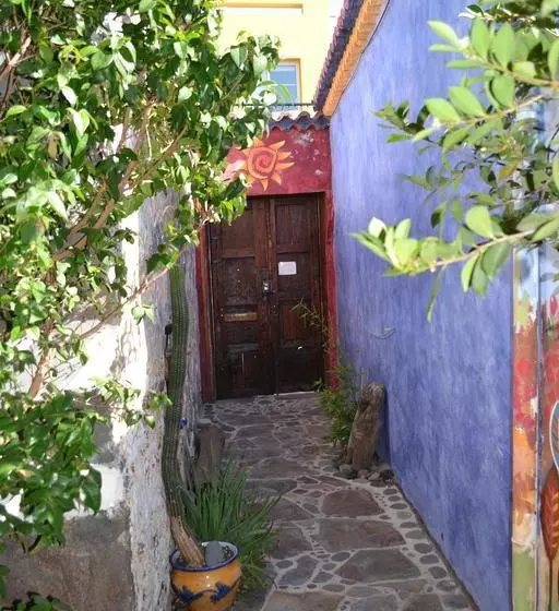 ユースホステル El Porvenir