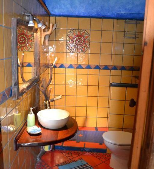 הוסטל El Porvenir