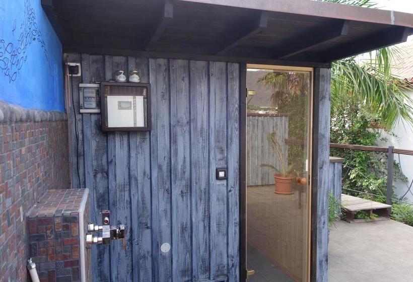 הוסטל El Porvenir