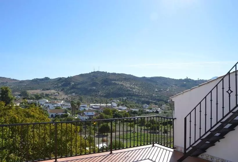 Albergue Rural De Algodonales   Hostel