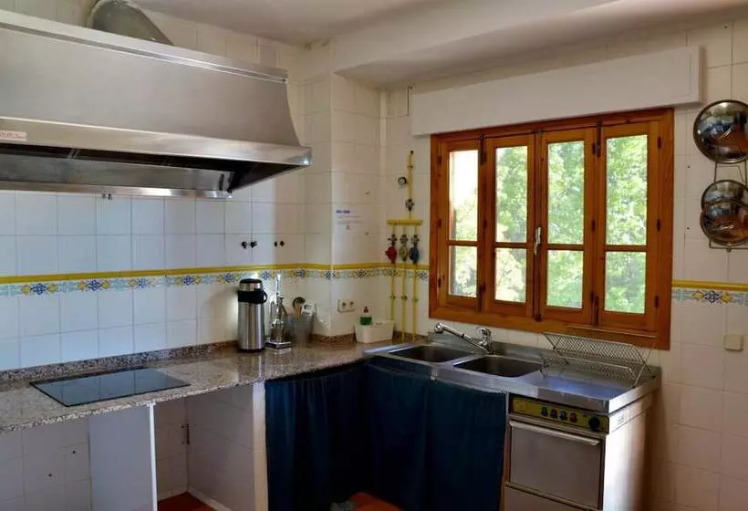 Albergue Rural De Algodonales   Hostel