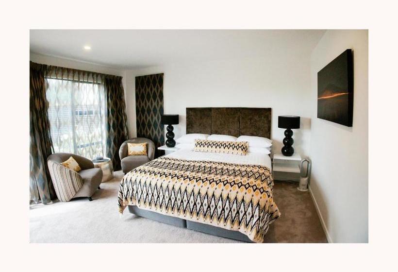 Alpine Suites On Tekapo Luxury B&b