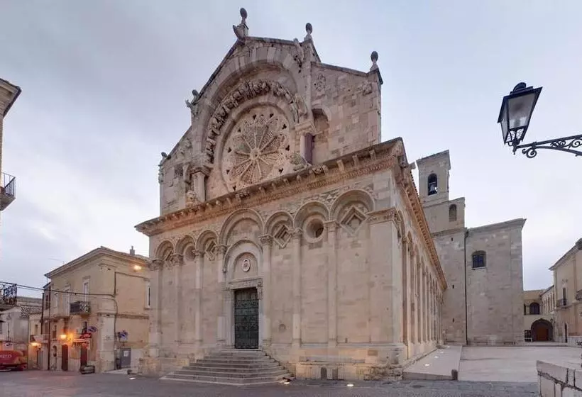 Aamiaismajoitus (B&B) Svegliarsi Nei Borghi   La Patronale