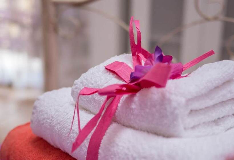 צימר Svegliarsi Nei Borghi La Patronale