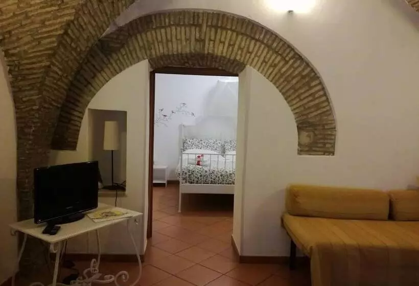 Aamiaismajoitus (B&B) Svegliarsi Nei Borghi   La Patronale