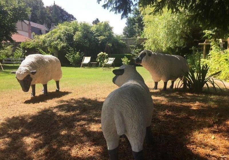 تختخواب و صبحانه Villa Cambette