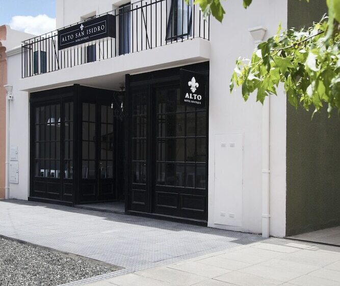 Отель Alto San Isidro