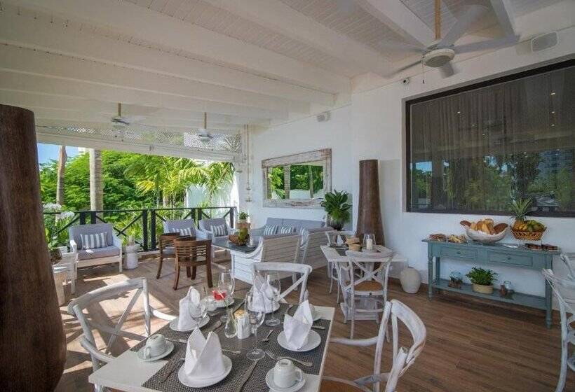 هتل Casa Hemingway