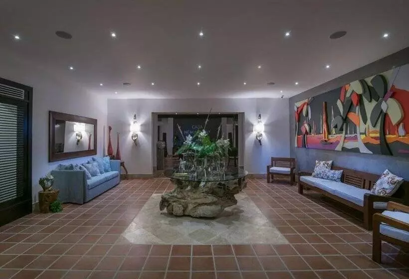 هتل Casa Hemingway