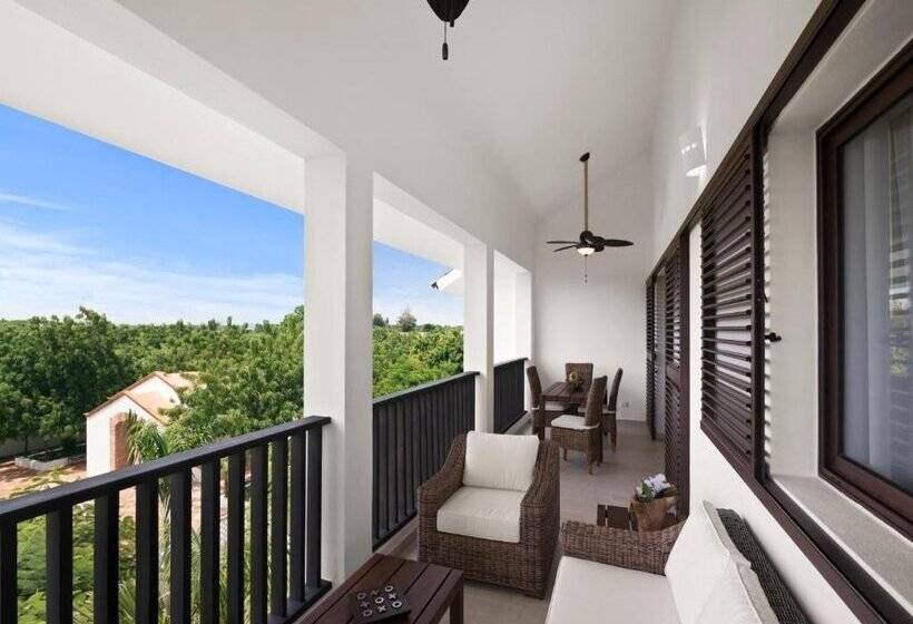 هتل Casa Hemingway