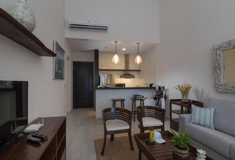 هتل Casa Hemingway