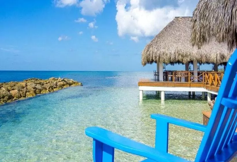 هتل Casa Hemingway