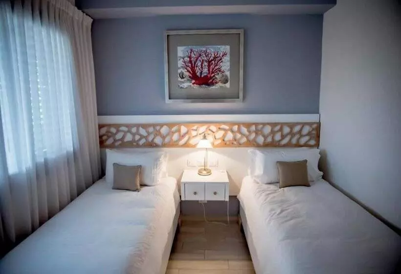 هتل Casa Hemingway