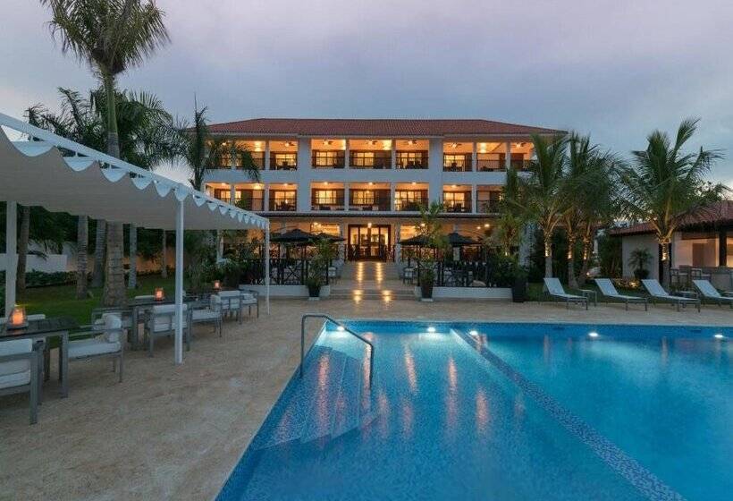 هتل Casa Hemingway