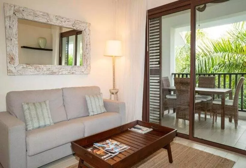 هتل Casa Hemingway