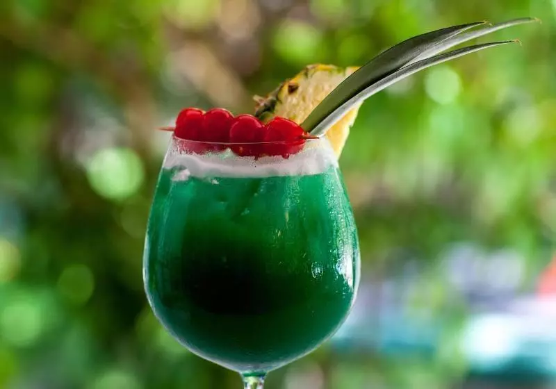 هتل Los Corales Beach Village