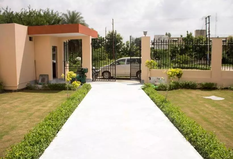 ホテル Collection O 6343 City Rooms Greater Noida