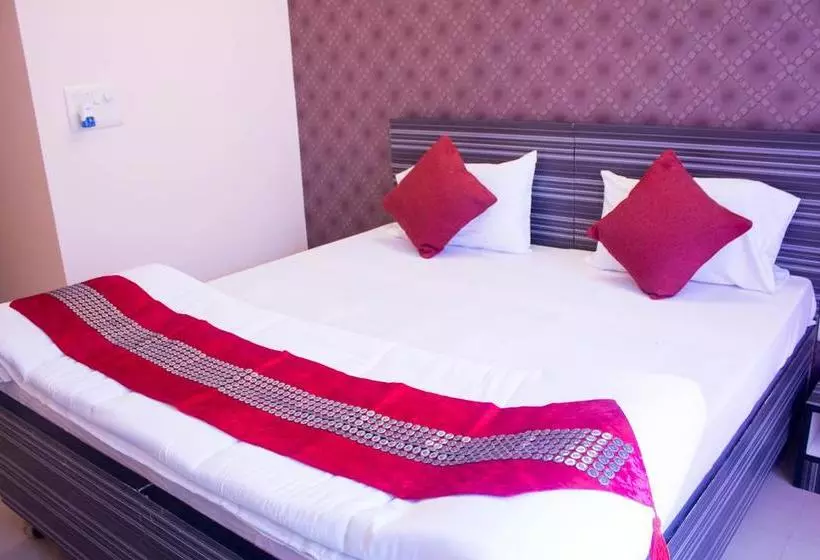 ホテル Collection O 6343 City Rooms Greater Noida