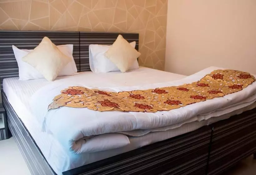 ホテル Collection O 6343 City Rooms Greater Noida