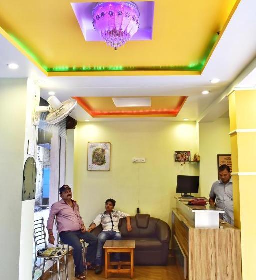 בית מלון כפרי Picasso Varanasi