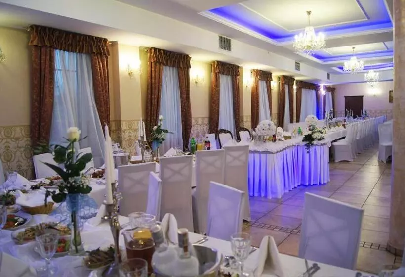 Hotelli Pod Herbem  Pokoje Ozonowane