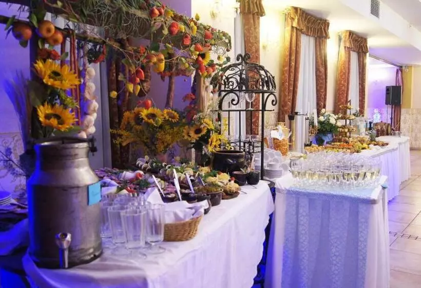 Hotelli Pod Herbem  Pokoje Ozonowane