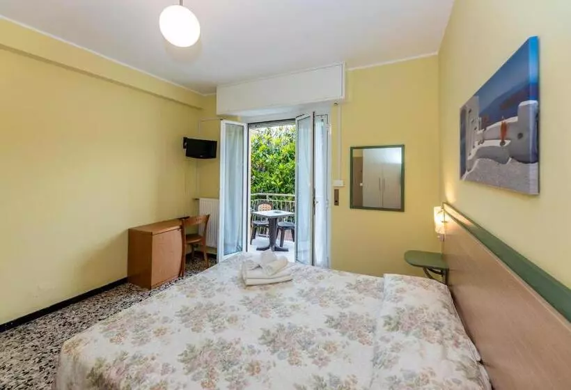 ホテル Villa Adriana