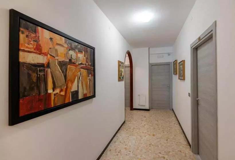 ホテル Villa Adriana