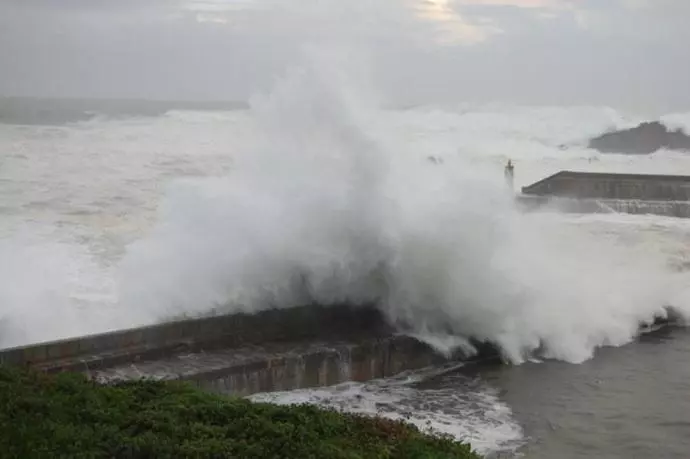 Hotelli Y Apartamentos Penarronda Playa