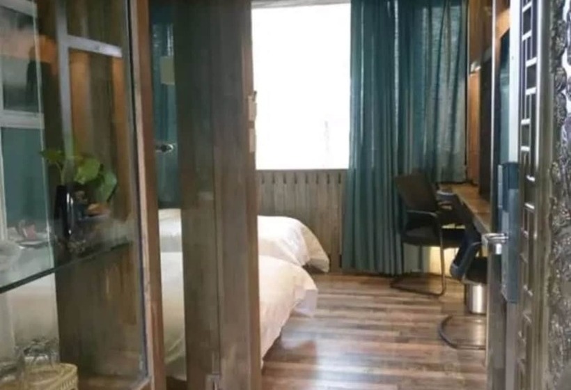 בית מלון כפרי Yema Silk Road Inn