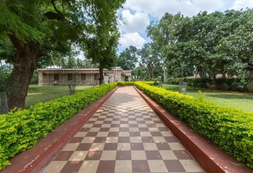Kstdc Hotel Mayura Chalukya, Badami
