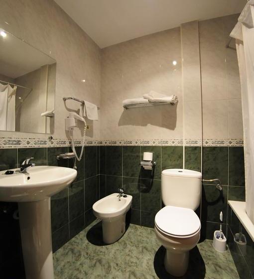 Monegros Hotel 4 Hermanos