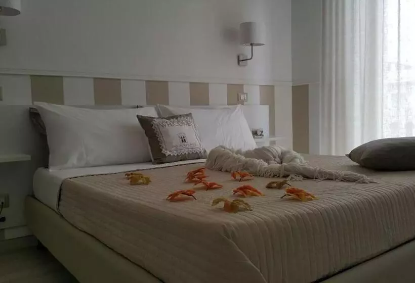 Aamiaismajoitus (B&B) Finestre Sul Borgo