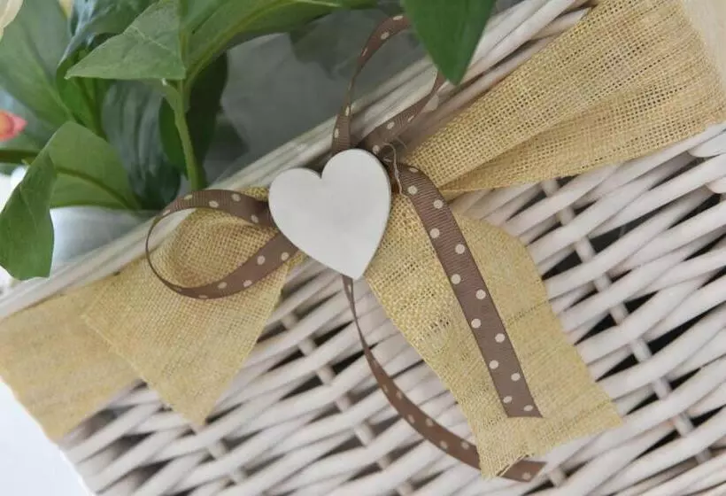 Aamiaismajoitus (B&B) Finestre Sul Borgo