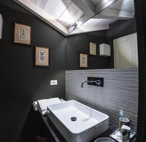 تختخواب و صبحانه Palazzo Gozzi Bed & Beauty