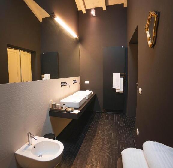 تختخواب و صبحانه Palazzo Gozzi Bed & Beauty