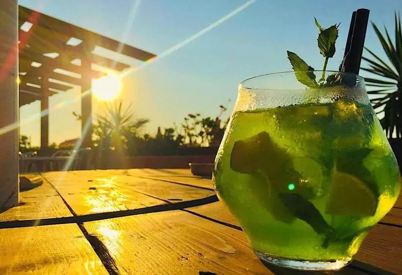 Hotel Albergo Lido Diomedee