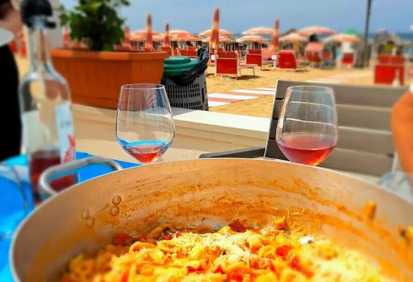 Hotel Albergo Lido Diomedee