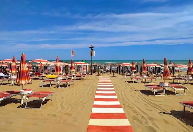 Hotel Albergo Lido Diomedee