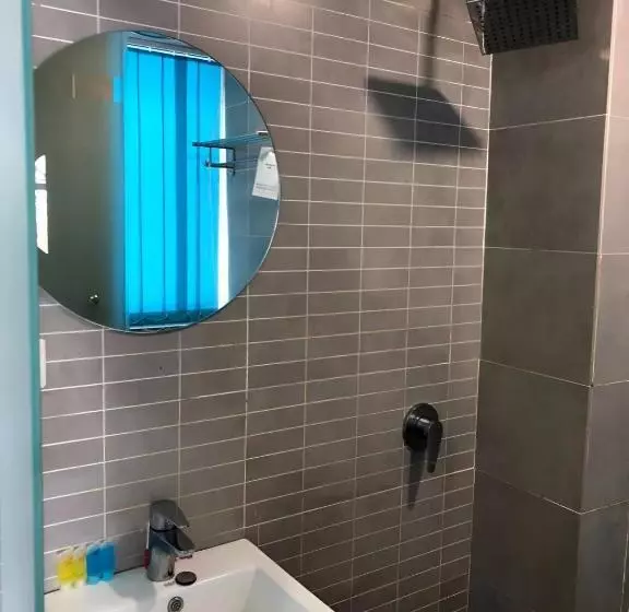 Hotel Double Happiness