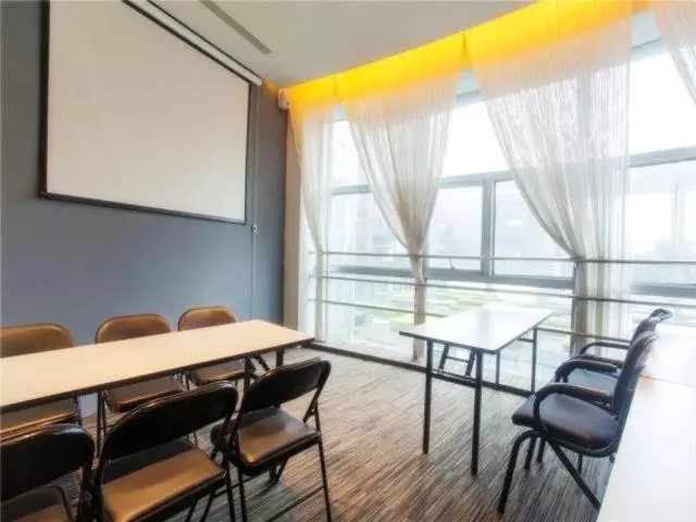 Hotelli Jinjiang Inn Shaoxing Keqiao Wanda Plaza Convention And Exhibition Center